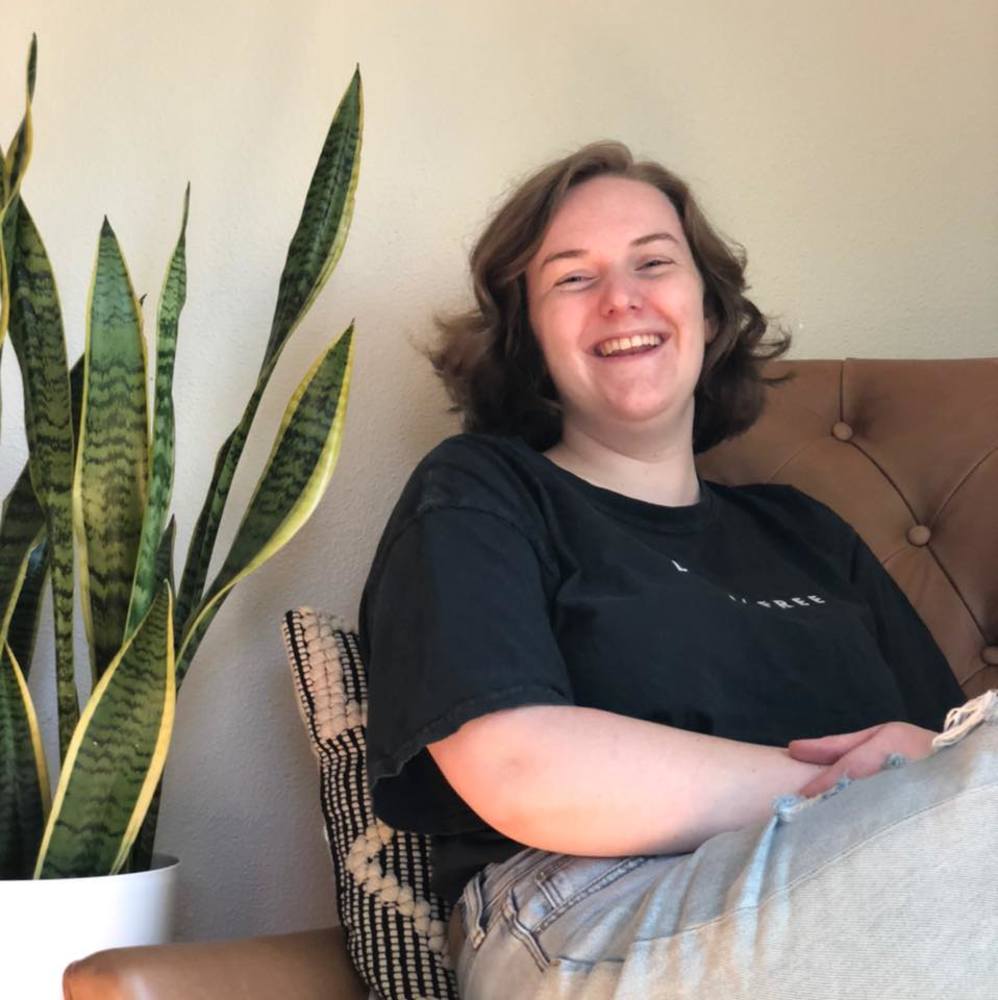 Meet your Posher, Abby